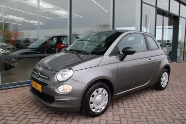 Fiat 500 (2021) thumbnail 2