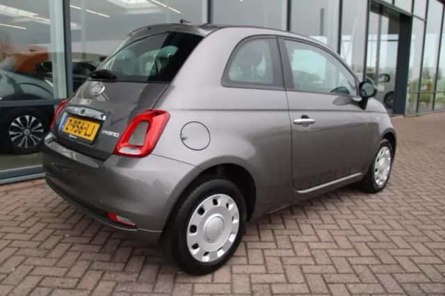 Fiat 500 (2021) thumbnail 5