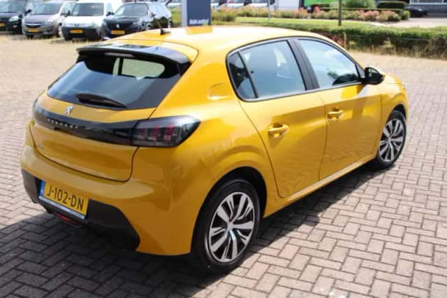 Peugeot 208 (2020) thumbnail 6