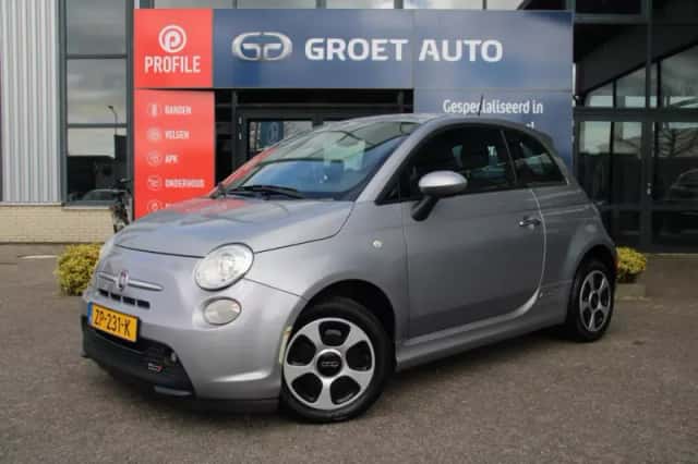 Fiat 500e (2015) thumbnail 1