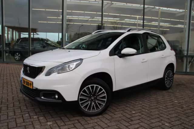Peugeot 2008 (2019) thumbnail 1