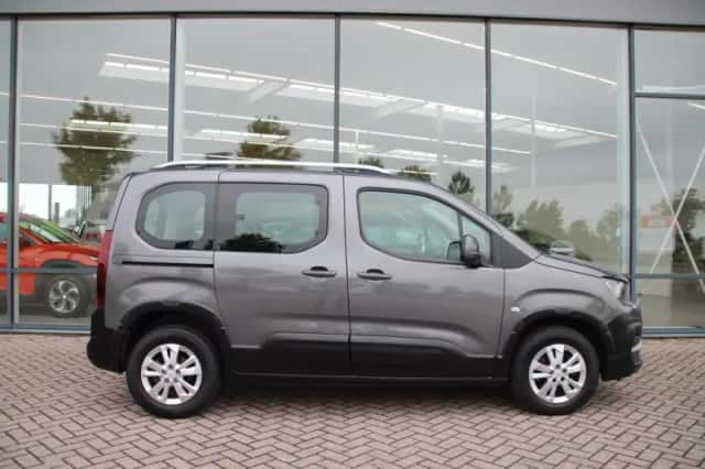 Peugeot Rifter (2020) thumbnail 5