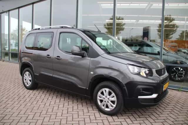 Peugeot Rifter (2020) thumbnail 6