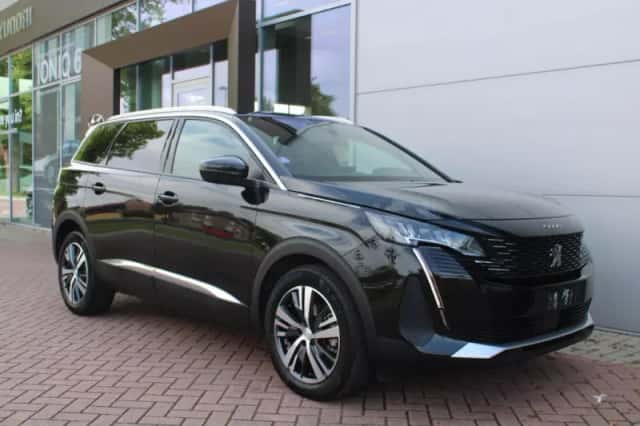 Peugeot 5008 (2023) thumbnail 6