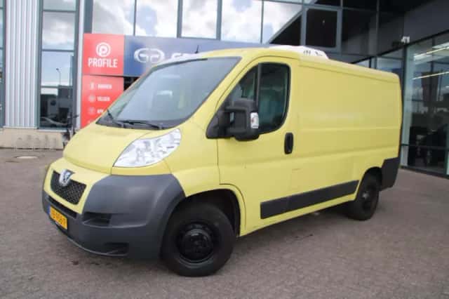 Peugeot Boxer (2013) thumbnail 1