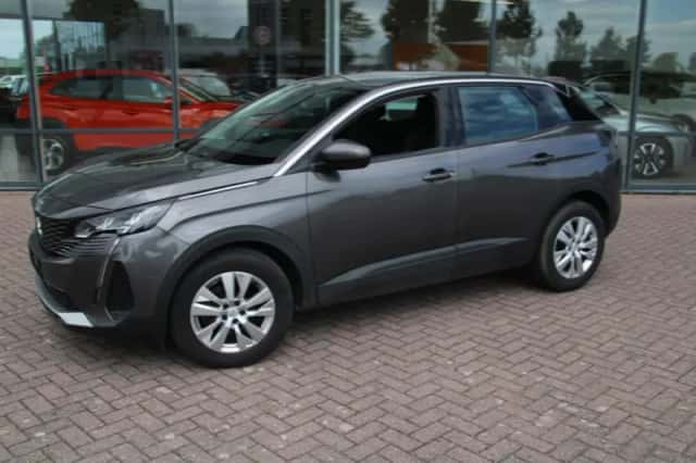 Peugeot 3008 (2021) thumbnail 3