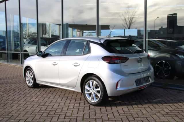 Opel Corsa (2023) thumbnail 3