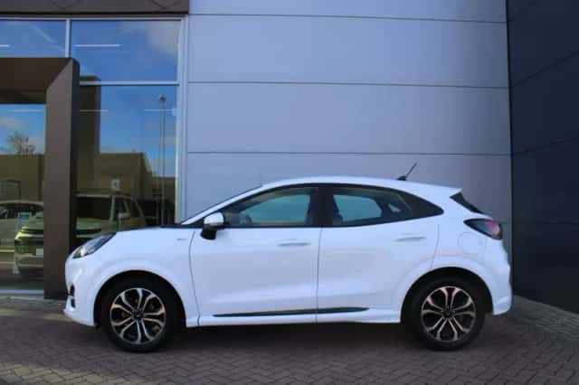 Ford Puma (2021) thumbnail 2