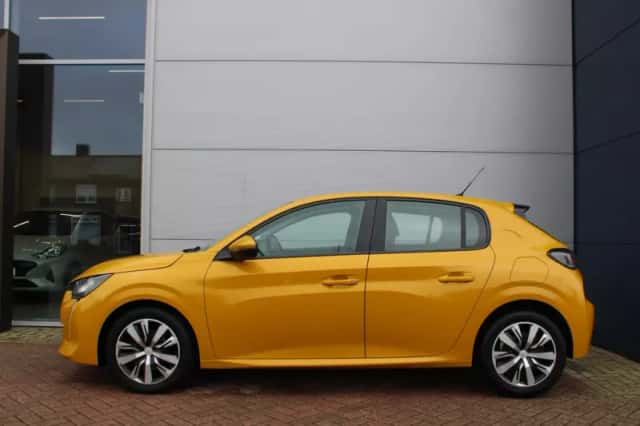 Peugeot 208 (2020) thumbnail 2