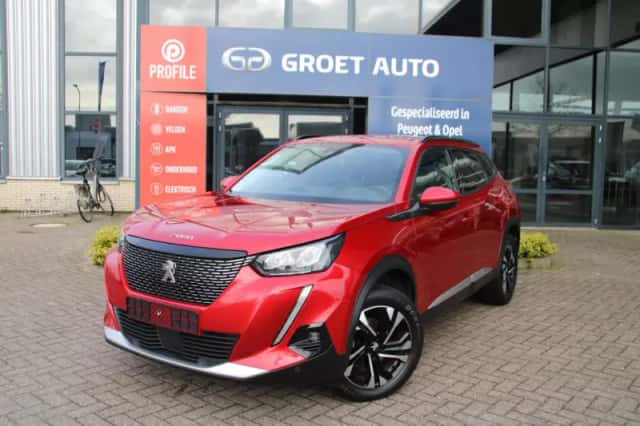 Peugeot 2008 (2020) thumbnail 1