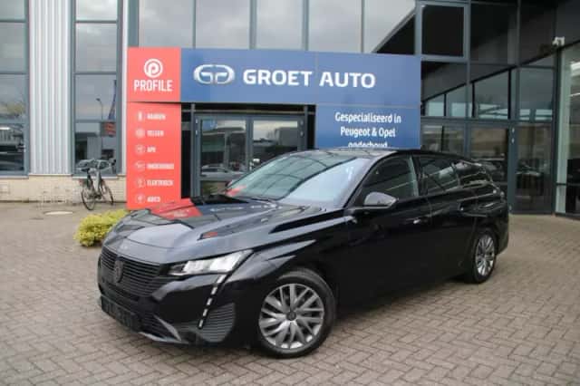 Peugeot 308 (2022) thumbnail 1