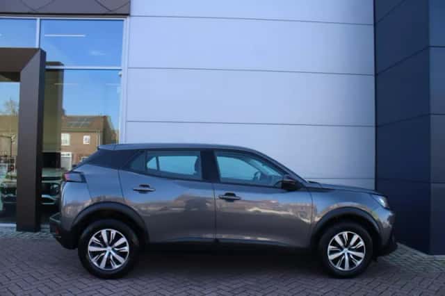 Peugeot 2008 (2020) thumbnail 5