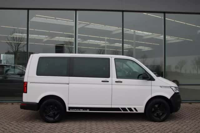 Volkswagen Transporter (2021) thumbnail 5