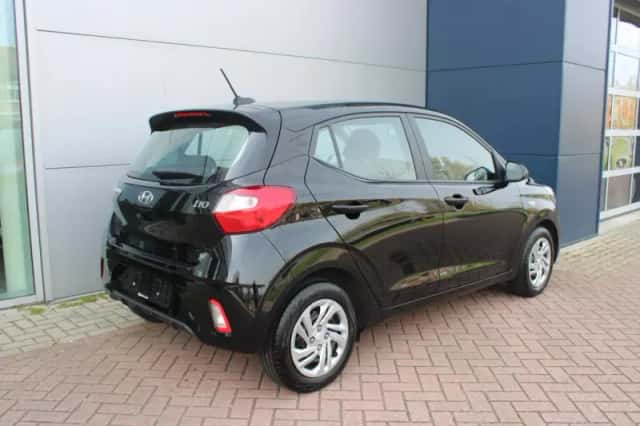 Hyundai i10 (2023) thumbnail 4