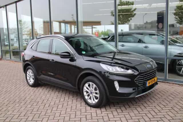 Ford Kuga (2021) thumbnail 6