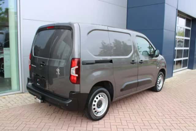 Peugeot Partner (2021) thumbnail 4
