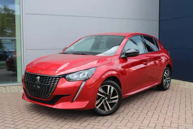 Peugeot 208 (2023) thumbnail 1