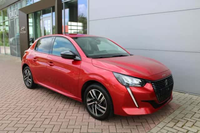 Peugeot 208 (2023) thumbnail 6