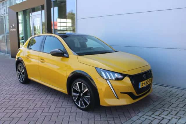 Peugeot 208 (2021) thumbnail 6