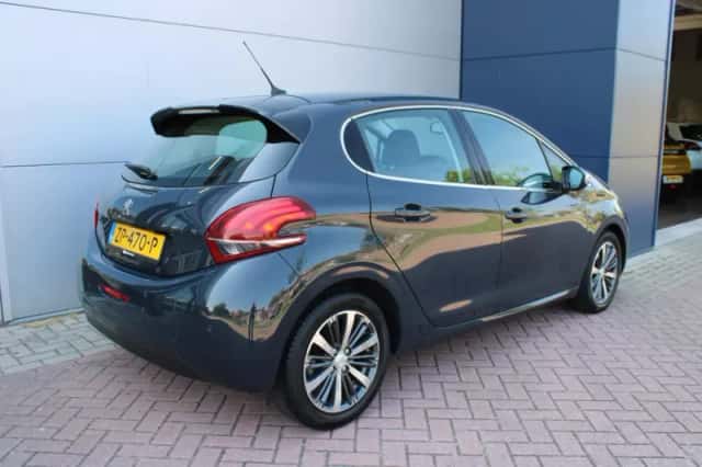 Peugeot 208 (2019) thumbnail 4