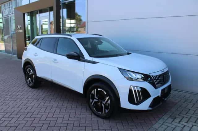 Peugeot 2008 (2023) thumbnail 6
