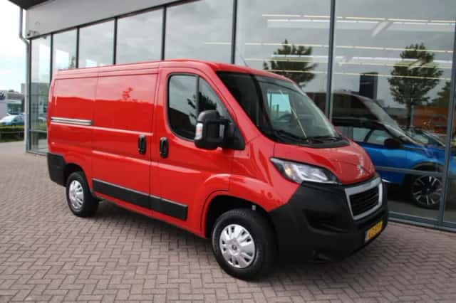 Peugeot Boxer (2021) thumbnail 6