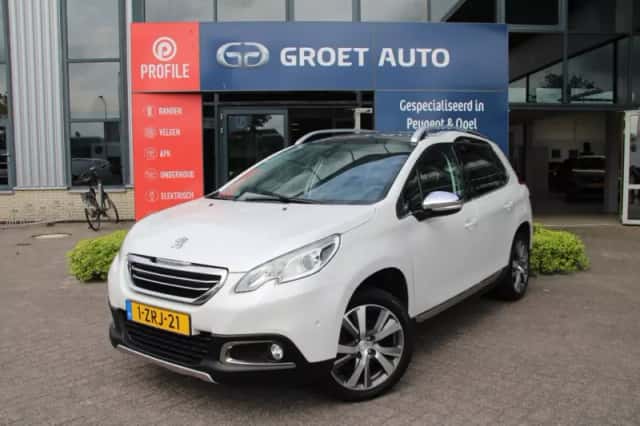 Peugeot 2008 (2015) thumbnail 1
