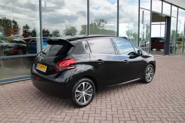 Peugeot 208 (2019) thumbnail 4