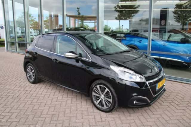 Peugeot 208 (2019) thumbnail 6