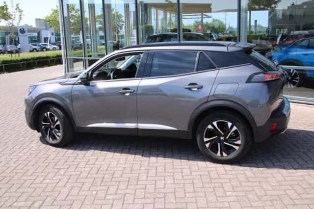 Peugeot 2008 (2022) thumbnail 4