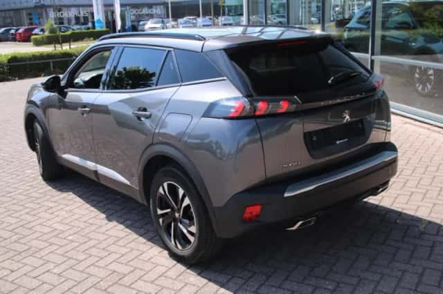 Peugeot 2008 (2022) thumbnail 5