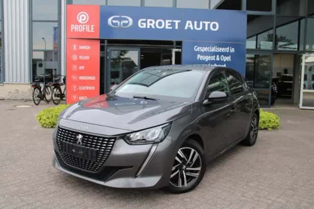 Peugeot 208 (2023) thumbnail 1