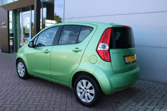 Suzuki Splash (2009) thumbnail 3