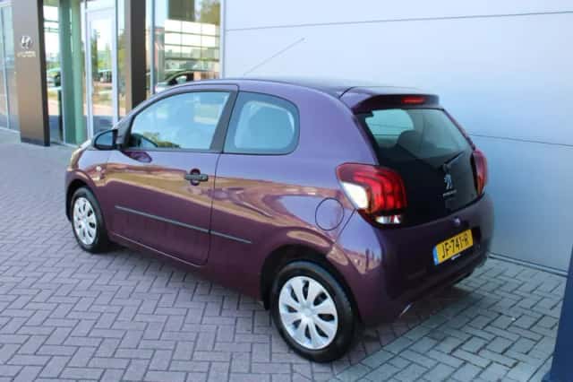 Peugeot 108 (2016) thumbnail 3