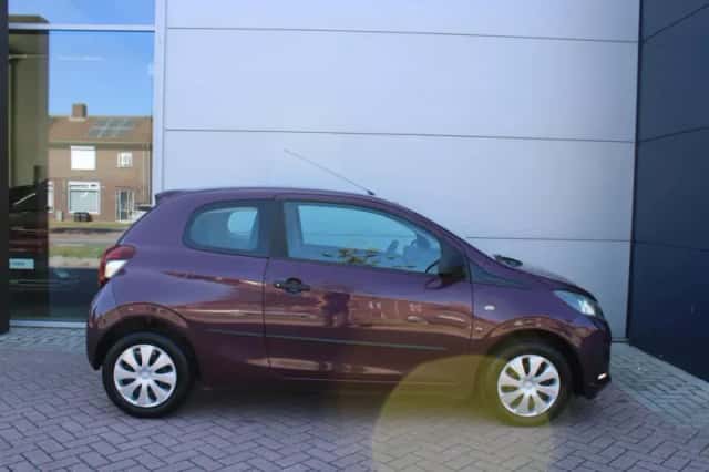 Peugeot 108 (2016) thumbnail 5