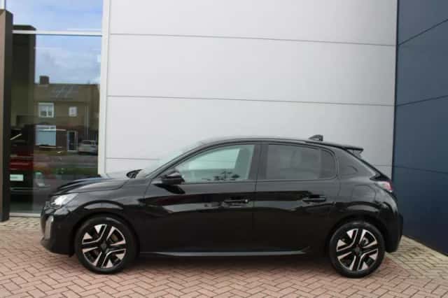 Peugeot 208 (2024) thumbnail 2