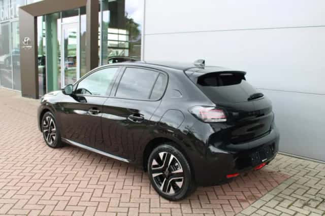 Peugeot 208 (2024) thumbnail 3