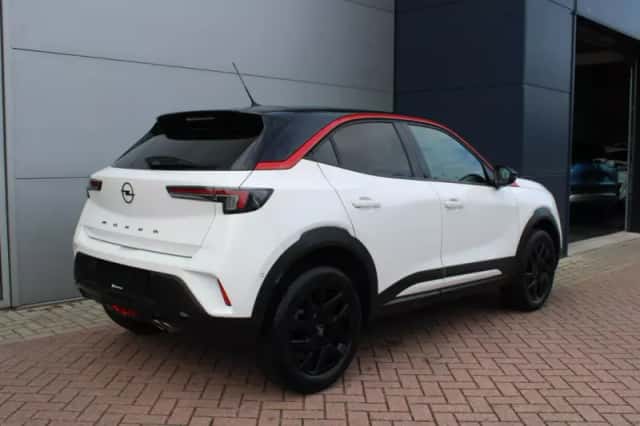 Opel Mokka (2023) thumbnail 4