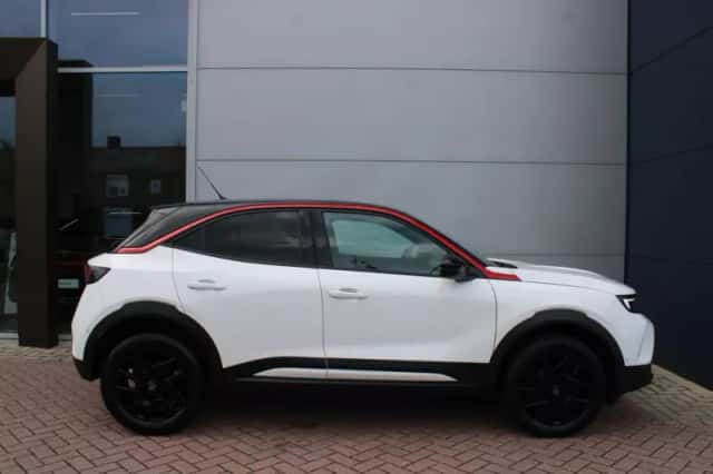 Opel Mokka (2023) thumbnail 5