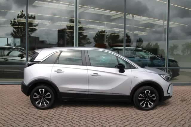 Opel Crossland (2023) thumbnail 5