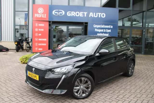 Peugeot e-208 (2022) thumbnail 1