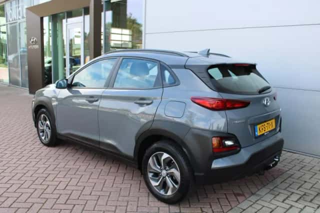Hyundai Kona (2020) thumbnail 3
