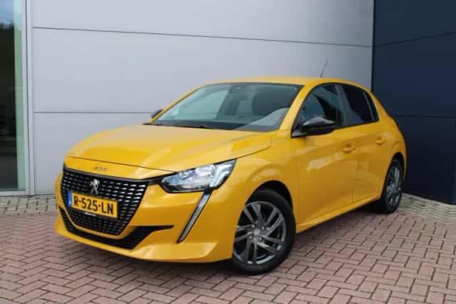Peugeot 208 (2022) thumbnail 1