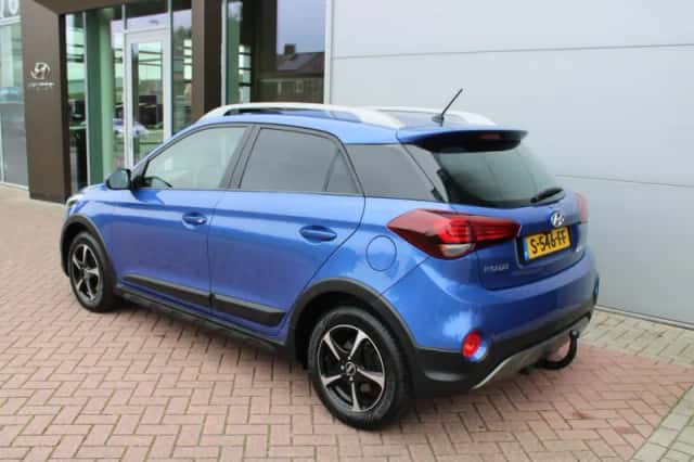 Hyundai i20 (2019) thumbnail 3