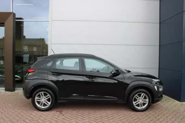 Hyundai Kona (2019) thumbnail 5