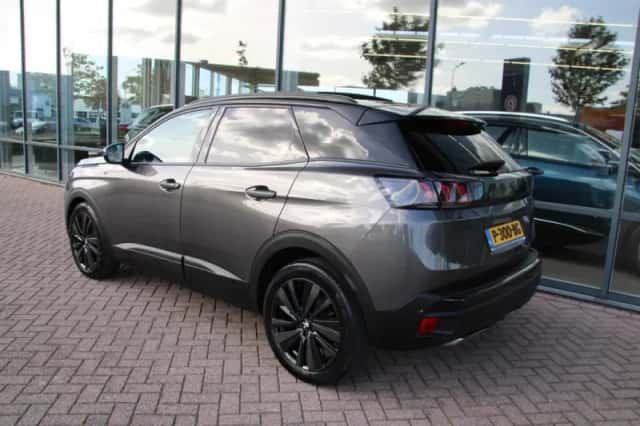 Peugeot 3008 (2022) thumbnail 3