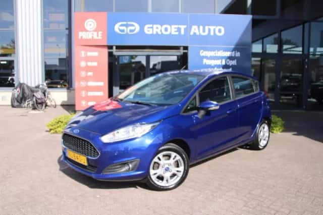 Ford Fiesta (2017) thumbnail 1