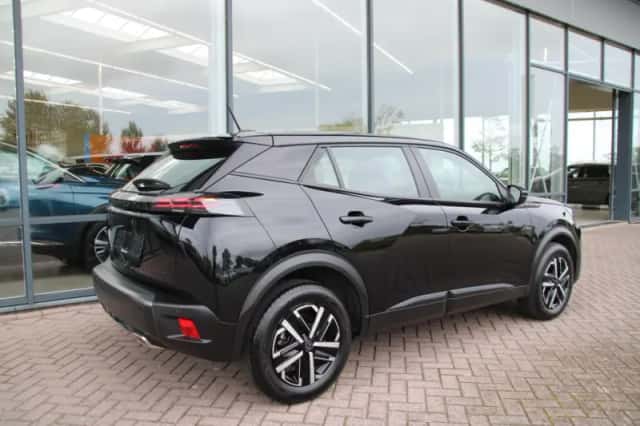 Peugeot 2008 (2025) thumbnail 4