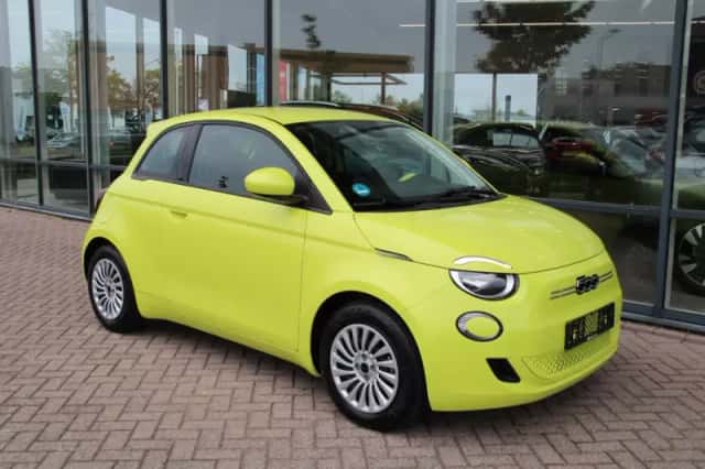 Fiat 500e (2024) thumbnail 6