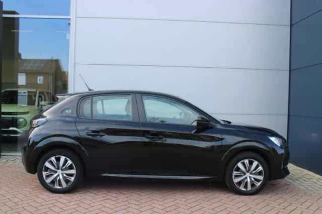 Peugeot e-208 (2021) thumbnail 5